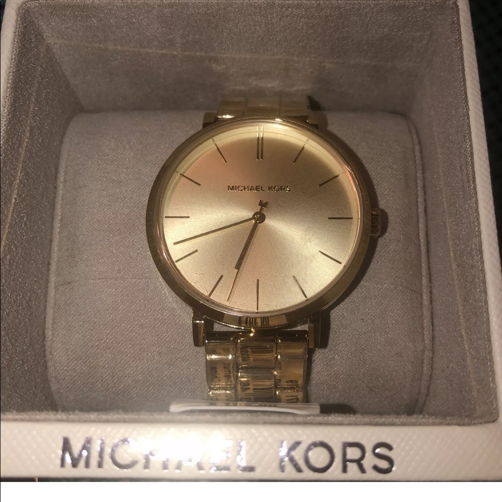 Michael Kors gold watch unisex new with tag Mk7079